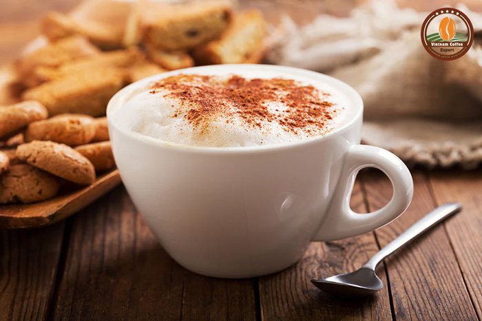 Uống Capuchino nên chọn cốc phù hợp
