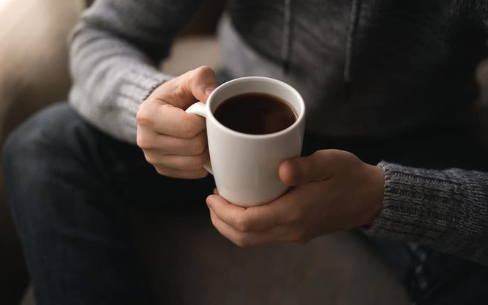 uống cà phê hết hạn có sao không