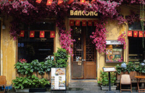 Mô hình quán cafe với 100 triệu